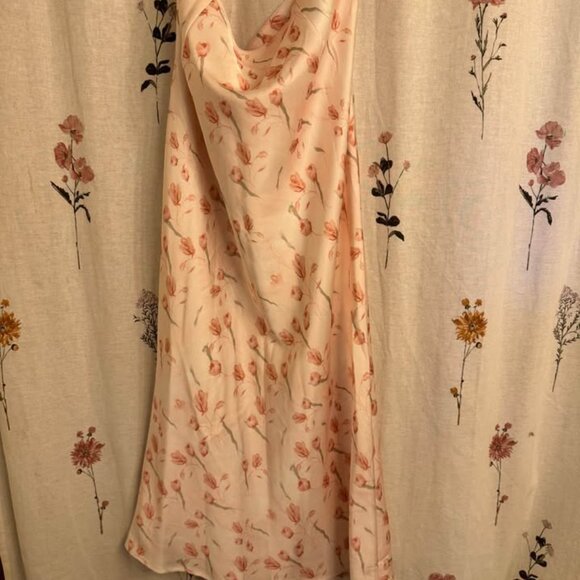 Springtime Sentiments Floral Satin Skirt (Blush) - Large - Picture 4 of 6